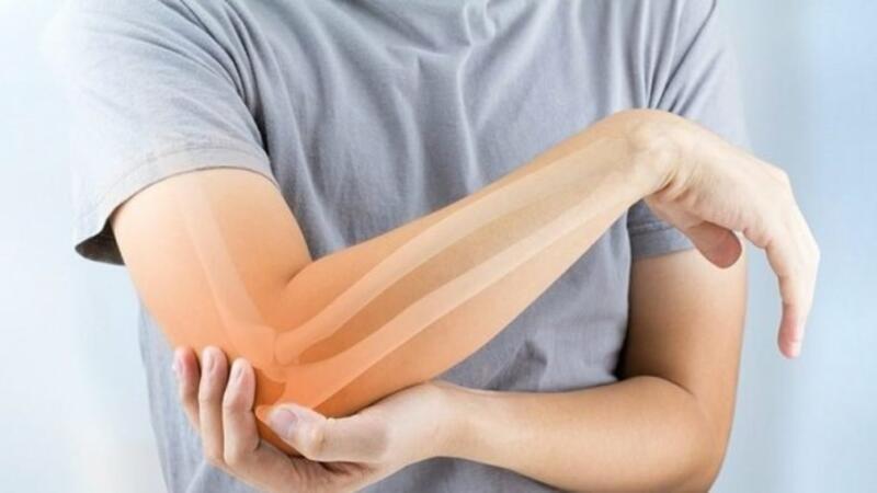 بررسی اگزما و برآمدگی در آرنج | متخصص طب فیزیکی و توانبخشی اصفهان