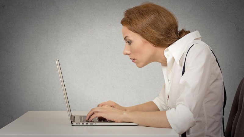 پوسچر مناسب برای سلامت ستون فقرات | متخصص طب فیزیکی و توانبخشی اصفهان